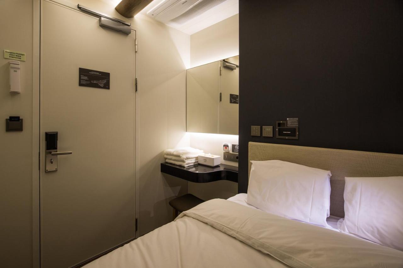 Darakhyu Incheon Airport Terminal No.1 Capsule Hotel Exterior foto